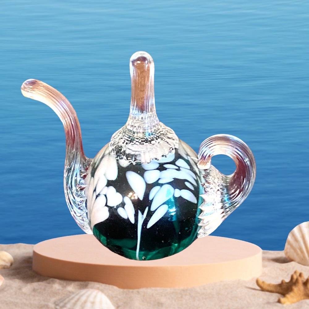 5/$25 Prestige Art Glass Elwood Indiana Teapot Glass Paperweight in green swirl